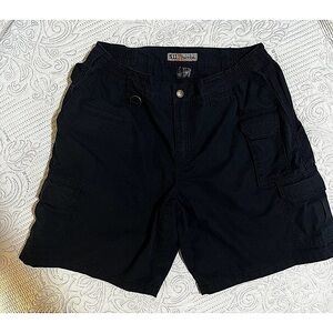5.11 Tactical Cargo Short 9" Navy Size 14 32" waist